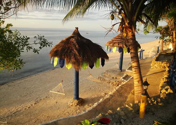 Casa De La Playa Beach Resort