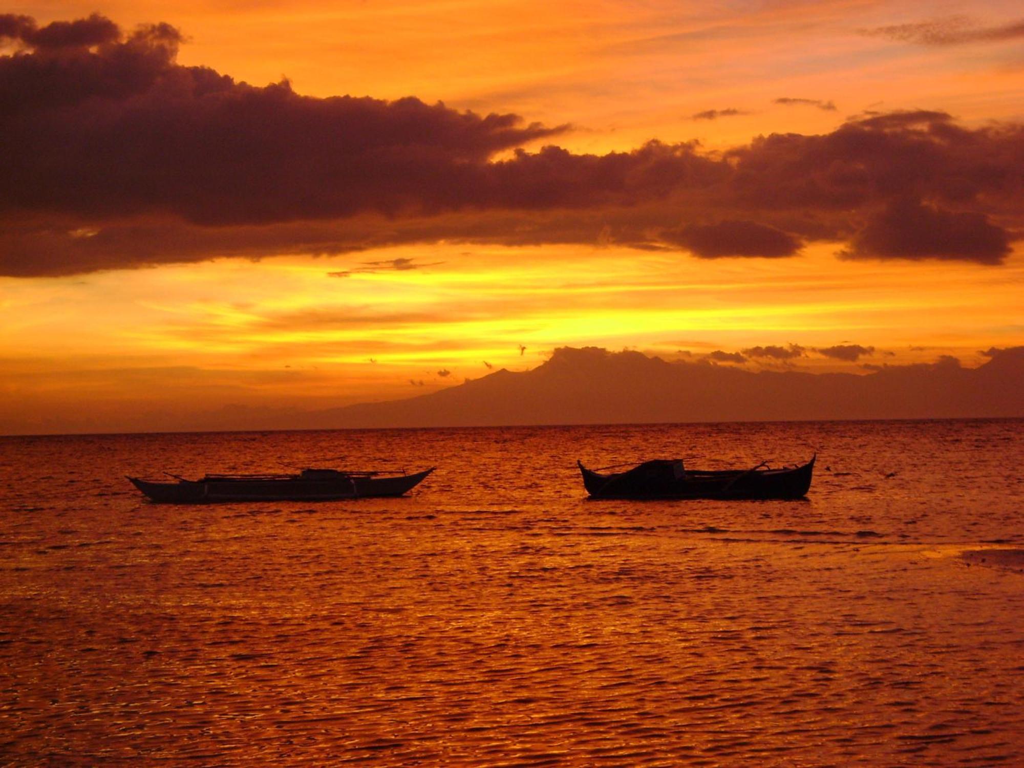 Casa De La Playa Siquijor